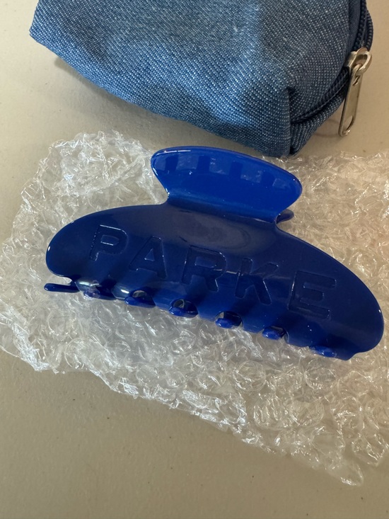 Parke Accessories - Parke NIB Claw Clip in Denim Navy